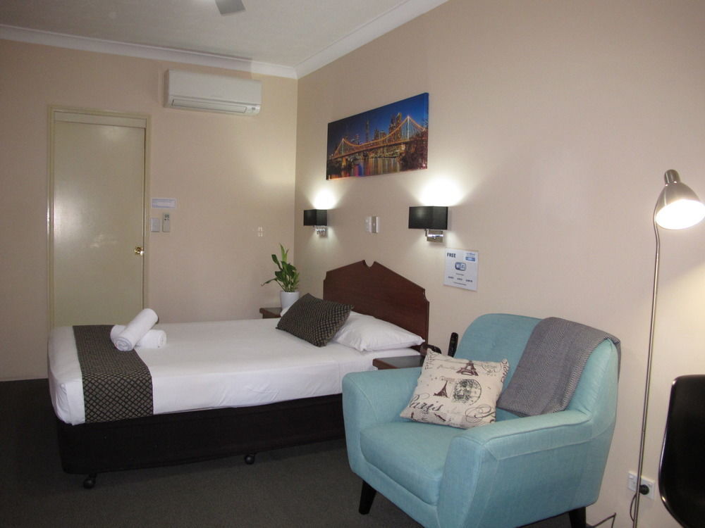 Airport Clayfield Motel Бризбейн Екстериор снимка