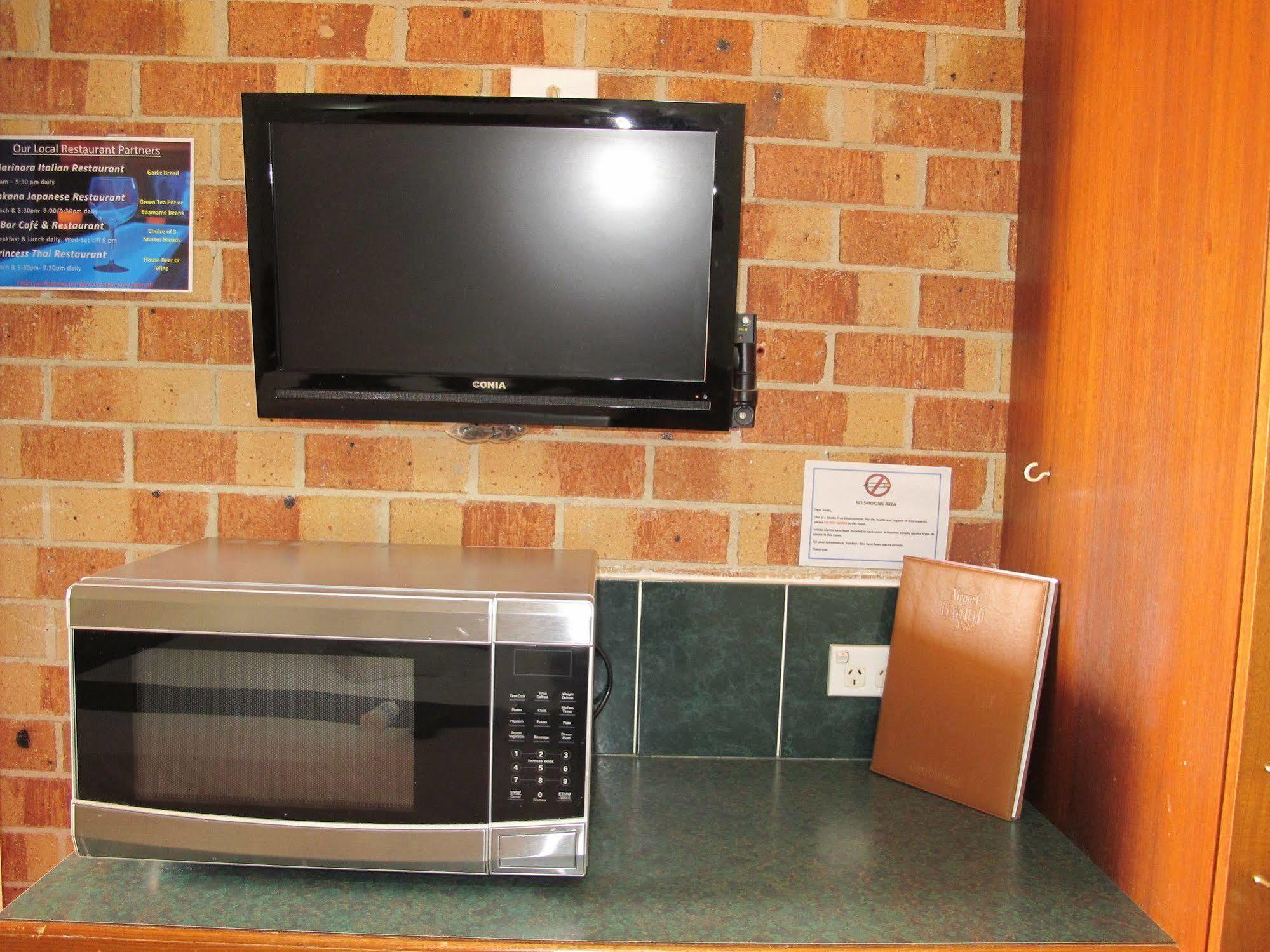 Airport Clayfield Motel Бризбейн Екстериор снимка